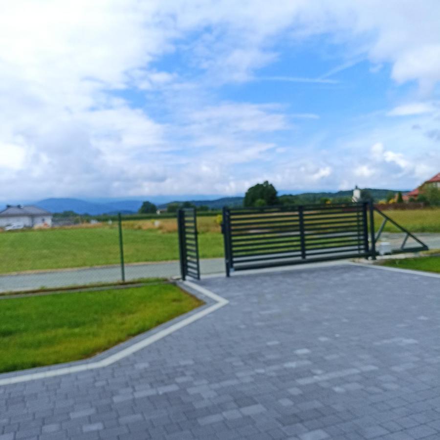 Dom W Gorach Villa Lomnica  Exteriör bild