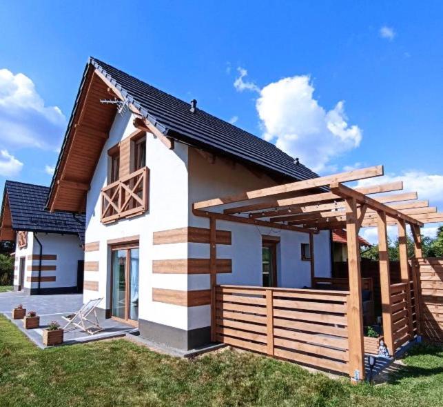 Dom W Gorach Villa Lomnica  Exteriör bild